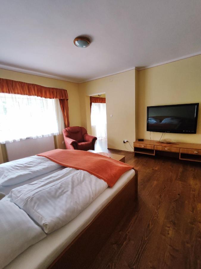 Chata Gatterhof Hotell Banská Štiavnica Exteriör bild