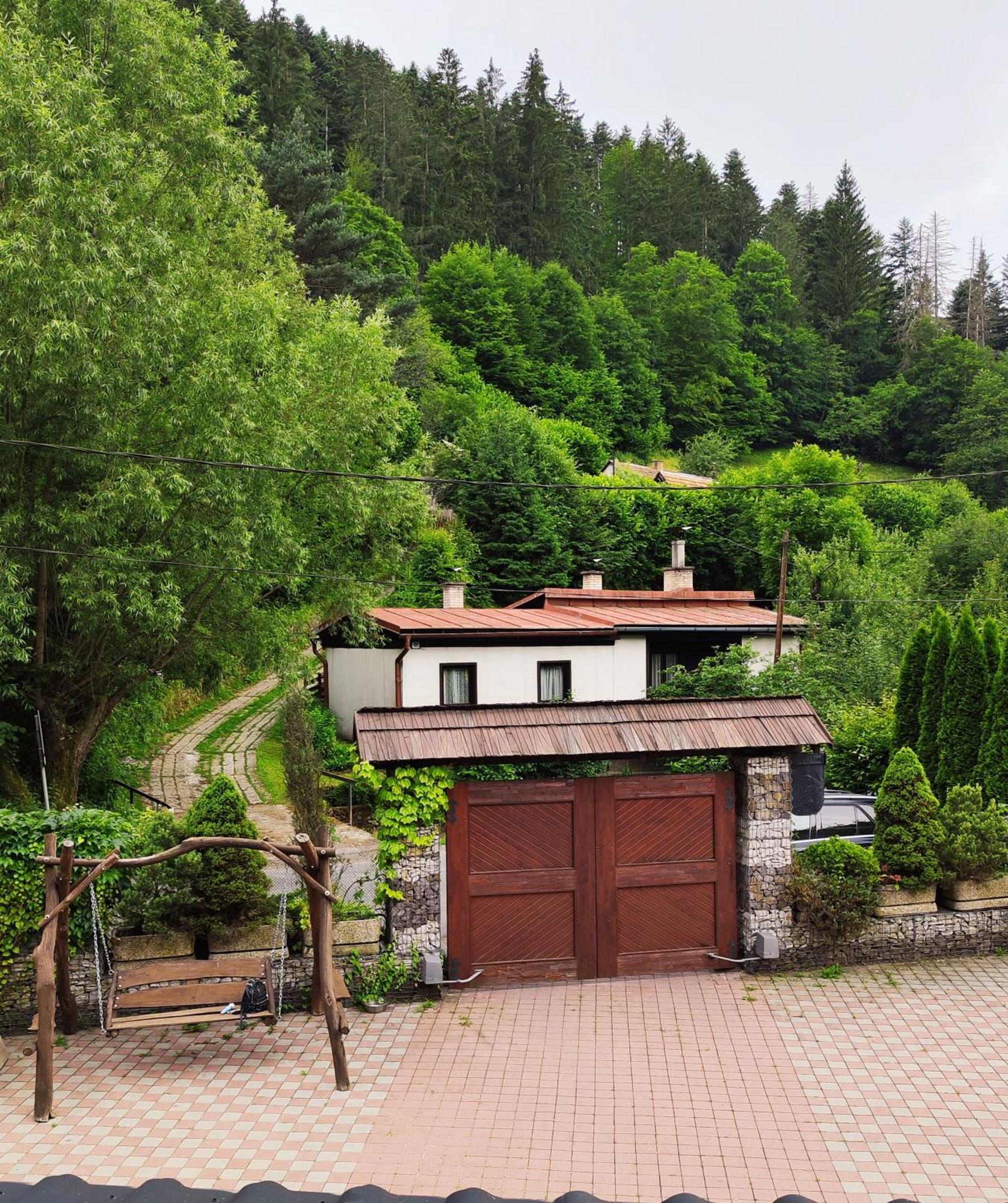 Chata Gatterhof Hotell Banská Štiavnica Exteriör bild